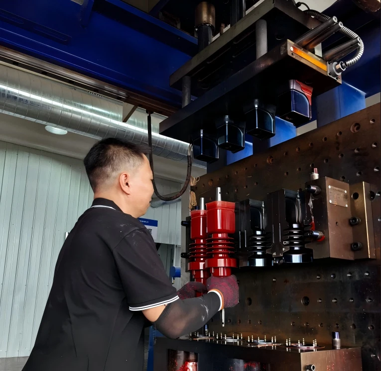 Suvell epoxy bushing injection molding production reference