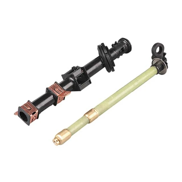 Bay-O-Net fuse holder for distribution transformers